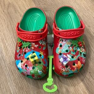 Brand New Disney Parks Christmas Crocs size: M4 W6
